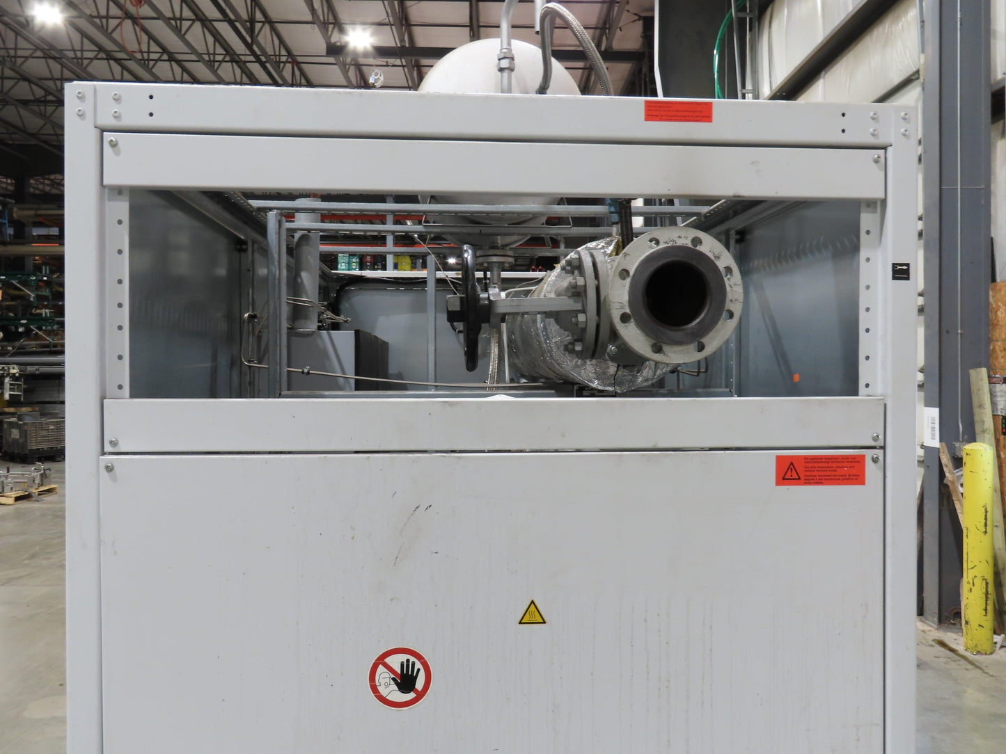 GWK Recirculating Water Cooled Chiller 40 Ton Cooling 25Hp 480V 2-Pump Unit