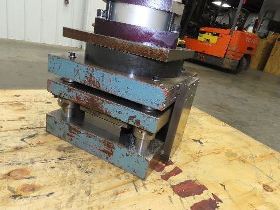 3 Ton Pneumatic Air Die Punch Press 4 Post