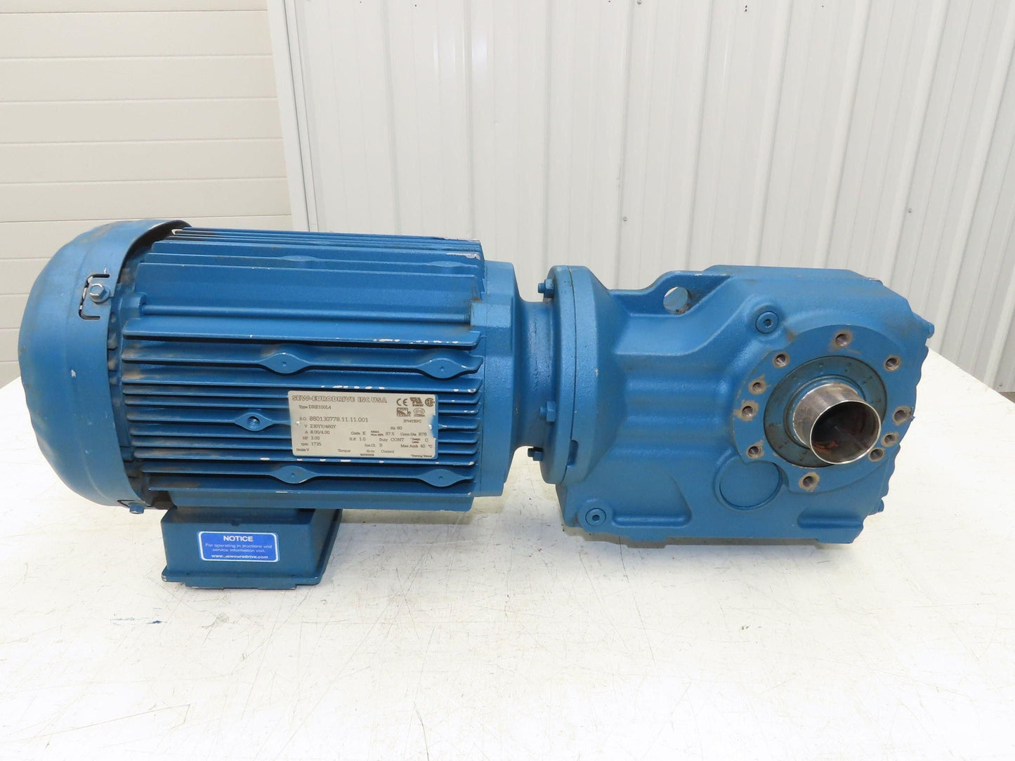 Sew Eurodrive KT47 DRE100L4 Gearmotor 12.19 Reducer 142rpm 3Hp 460V Hollow Shaft