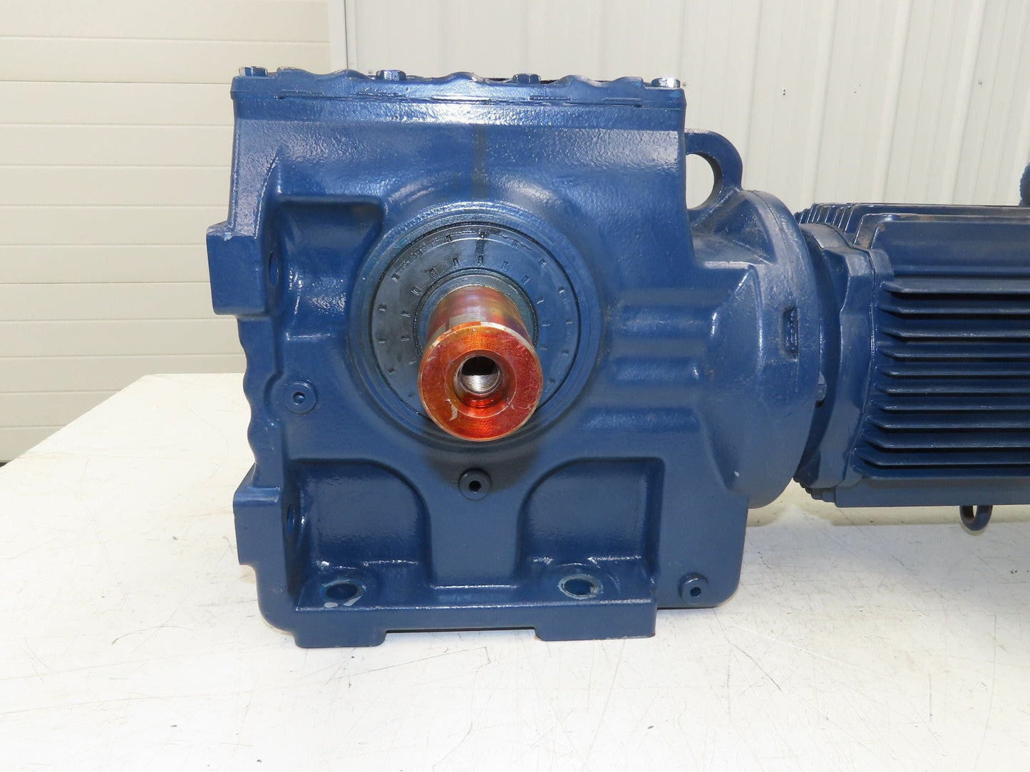 Sew Eurodrive S77 DRE100L4 Gearmotor 28.41 Reducer 61rpm 3Hp 230/460V LH Output