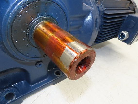 Sew Eurodrive S77 DRE100L4 Gearmotor 28.41 Reducer 61rpm 3Hp 230/460V LH Output