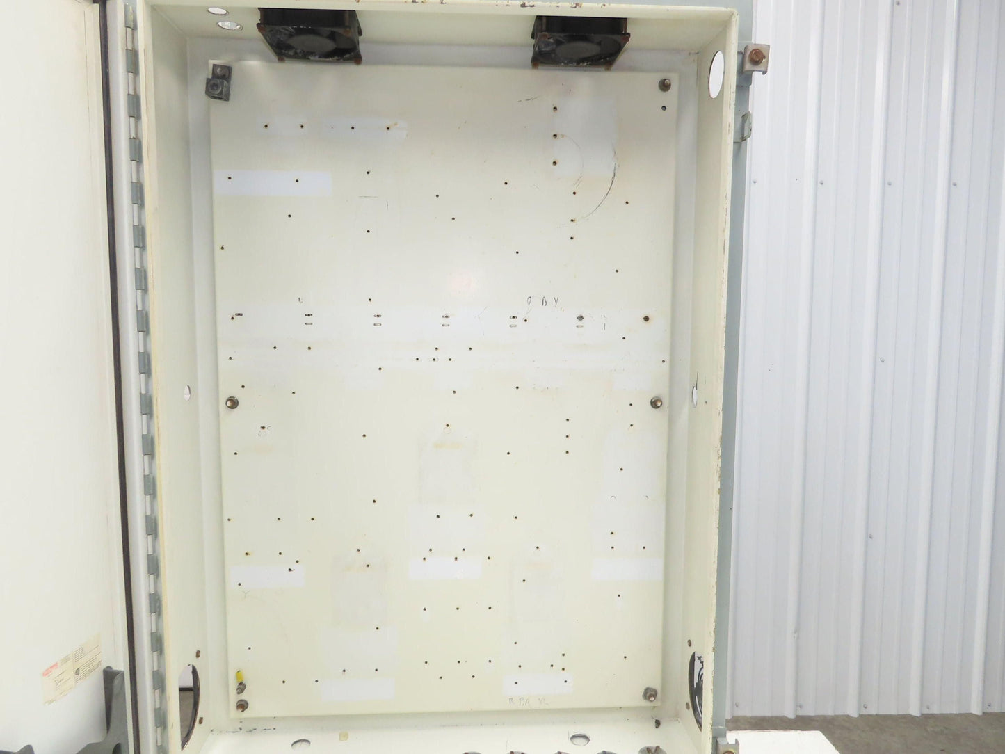 Hoffman A-423008LP Electrical Enclosure Control Panel Backplate 42x30x8" Fans