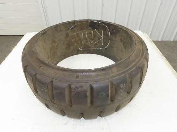 ITL 22x9x16 Press-On Forklift Tire Solid Cushion Traction Tread Black
