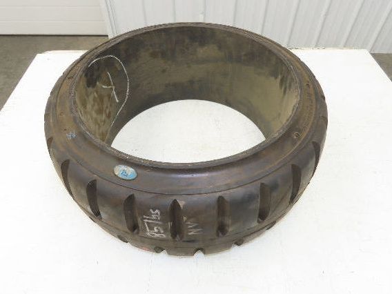 ITL 22x9x16 Press-On Forklift Tire Solid Cushion Traction Tread Black