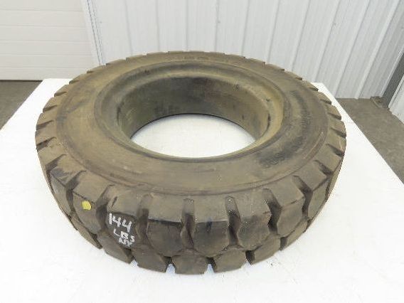 Mitco Duro-Soft SRB 29x7.5-15 Forklift Tire Resilient Solid Traction Black