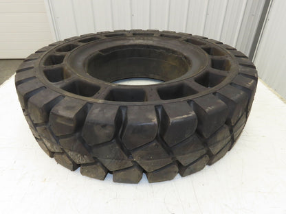 Rhino 7.00-12/5.00 Forklift Tire Resilient Solid Traction Black 25x7x12