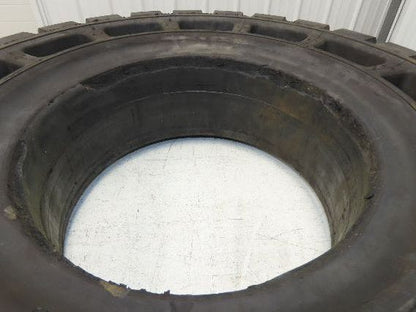 Rhino 7.00-12/5.00 Forklift Tire Resilient Solid Traction Black 25x7x12
