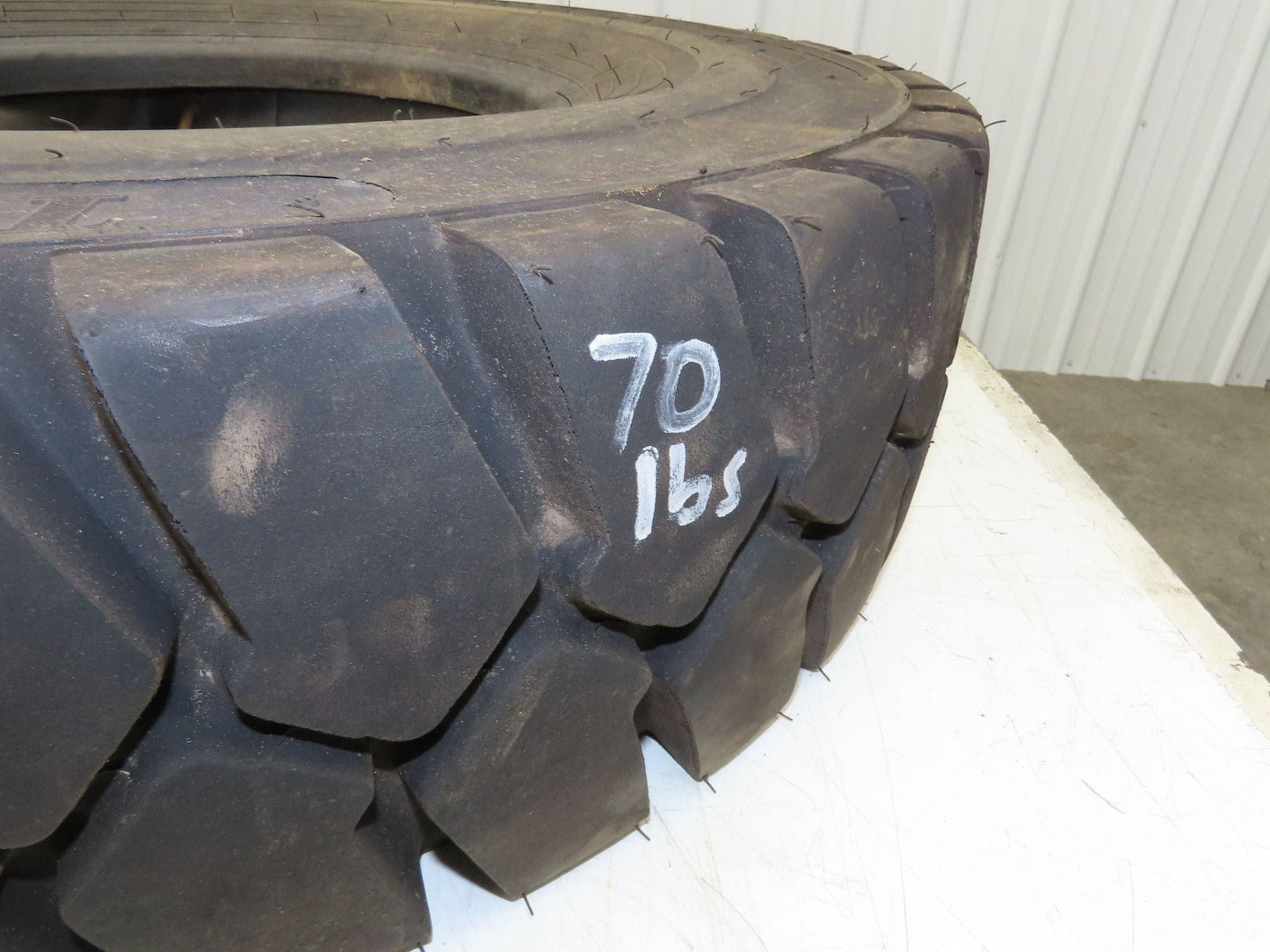 Titan 32x7.50-15 NHS Pneumatic Air Forklift Traction Tire Black w/Tube & Flap