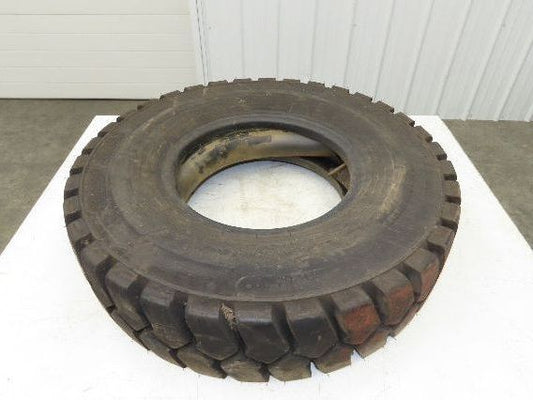 Titan 32x7.50-15 NHS Pneumatic Air Forklift Traction Tire Black w/Tube & Flap