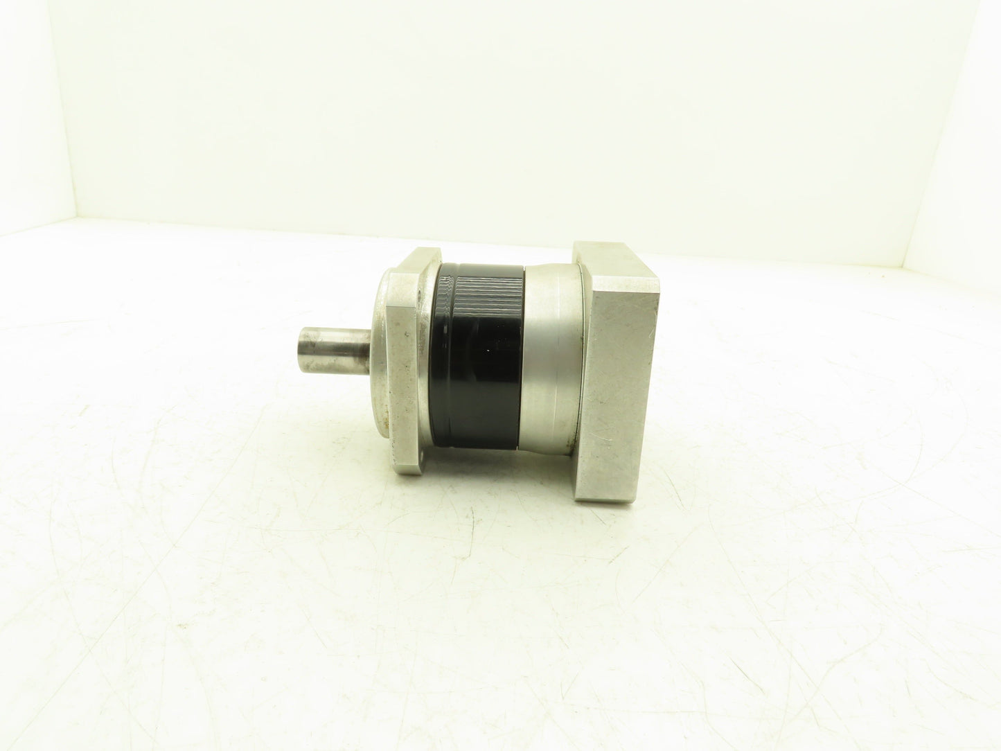 Apex Dynamics PAII 090-82 Inline Gearbox 7:1 Planetary Gear Head Reducer