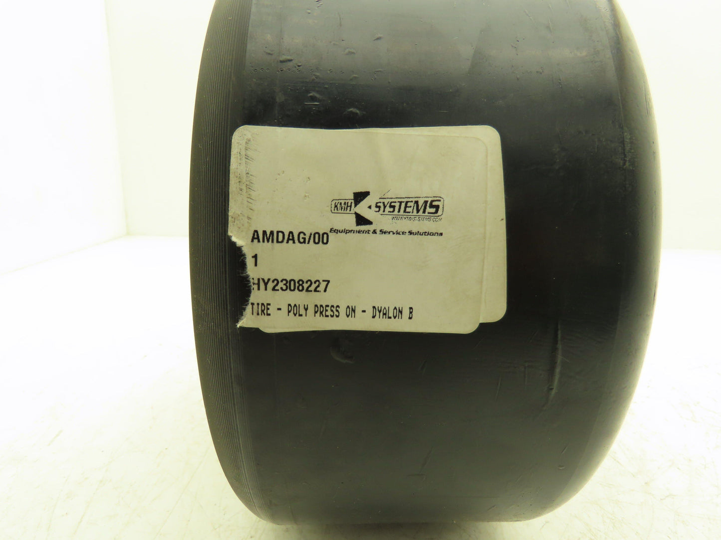 Dyalon B Hyster 9x5x5 Press-On Forklift Tire Polyurethane Solid Smooth Black