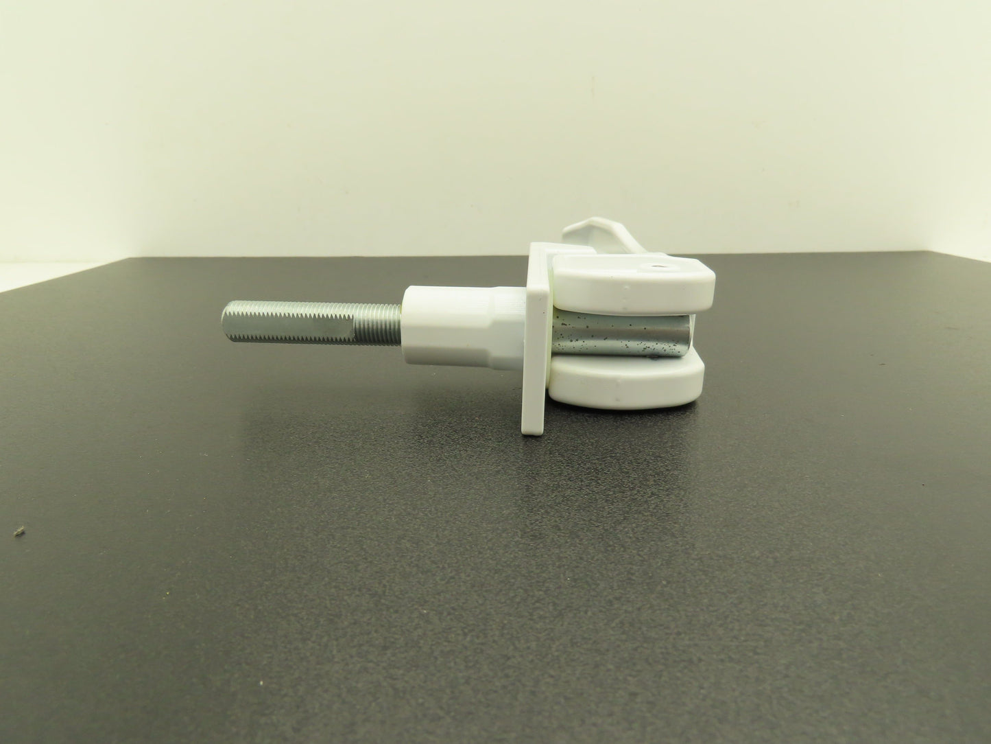 Southco 62-99-1067-02-LS03 Lift & Turn Locking RV Marine Latch 8" Handle White