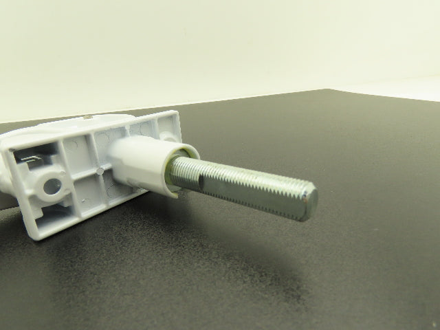 Southco 62-99-1067-02-LS04 Lift & Turn Locking RV Marine Latch 8" Handle White