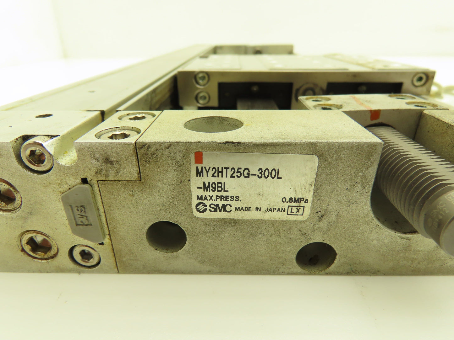 SMC MY2HT25G-300 Pneumatic Rodless Air Cylinder Guide 25mm Bore 300mm Stroke