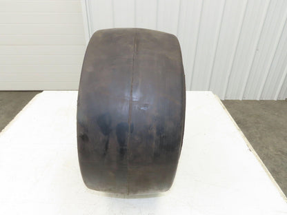 Solideal 18x9x12-1/8 Press-On Forklift Tire Solid Smooth Black