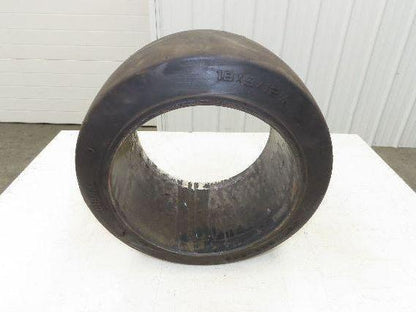 Clark 18x9x12-1/8 Press-On Forklift Tire Solid Smooth Black