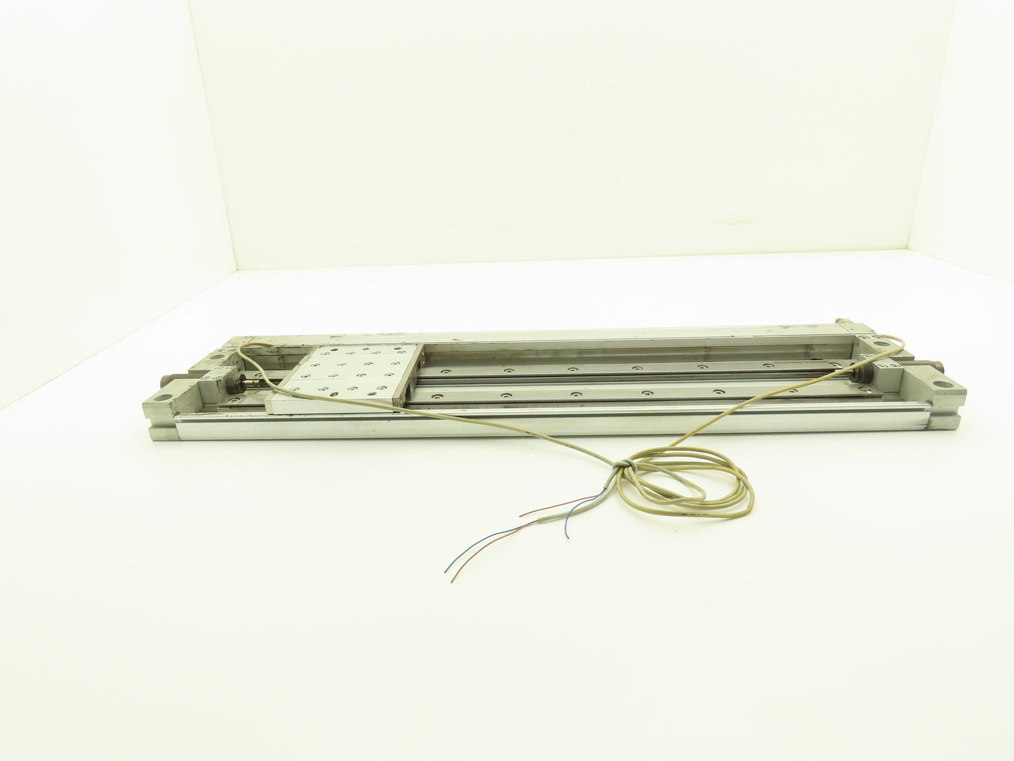 SMC MY2HT25G-450 Pneumatic Rodless Air Cylinder Guide 25mm Bore 450mm Stroke