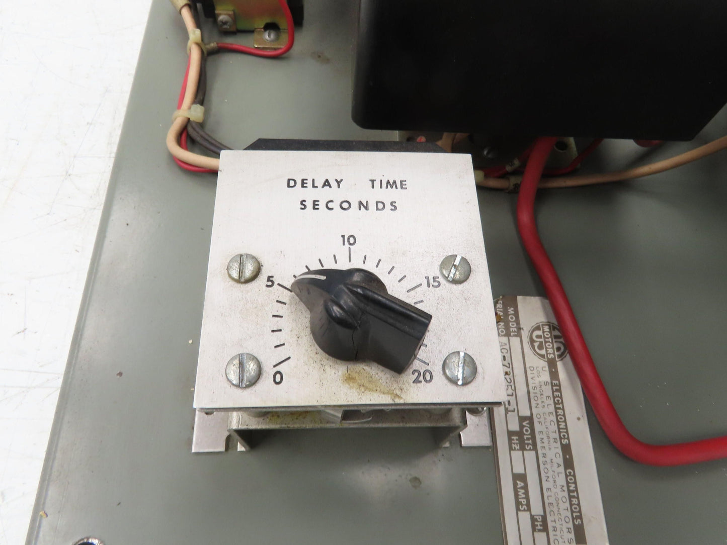 US Varidyne XR3-902410-D841 Exciter 22/440/550v 8/4/3amp 1Ph 1250 Frame 40vDC