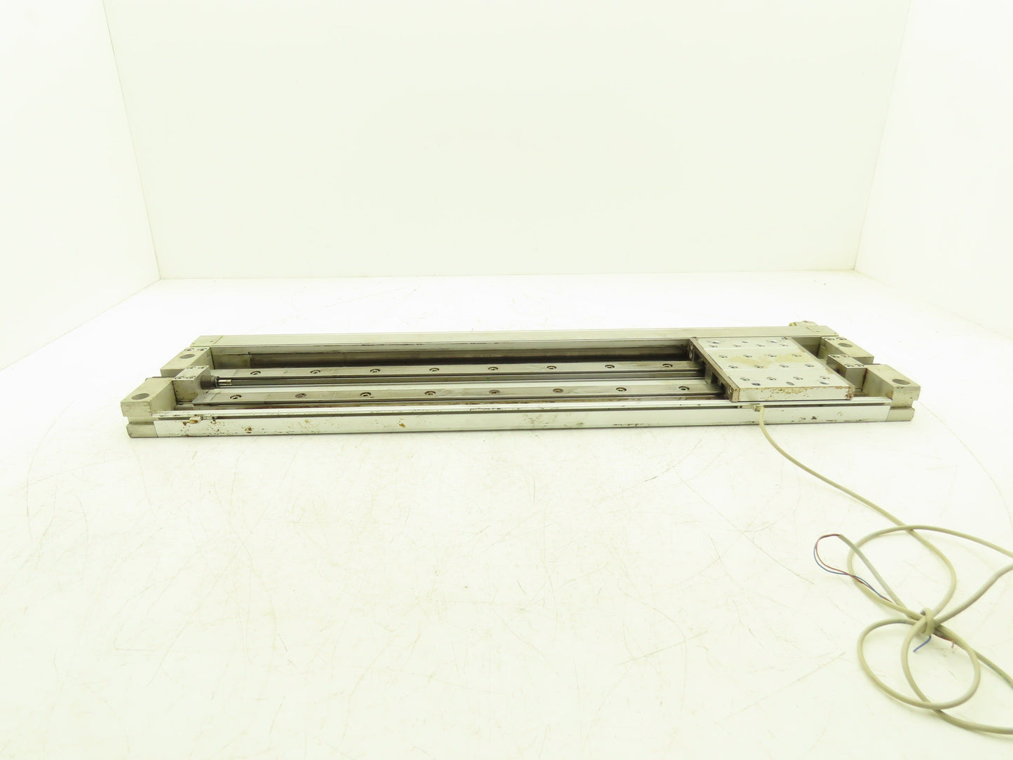 SMC MY2HT25G-500 Pneumatic Rodless Air Cylinder Guide 25mm Bore 500mm Stroke