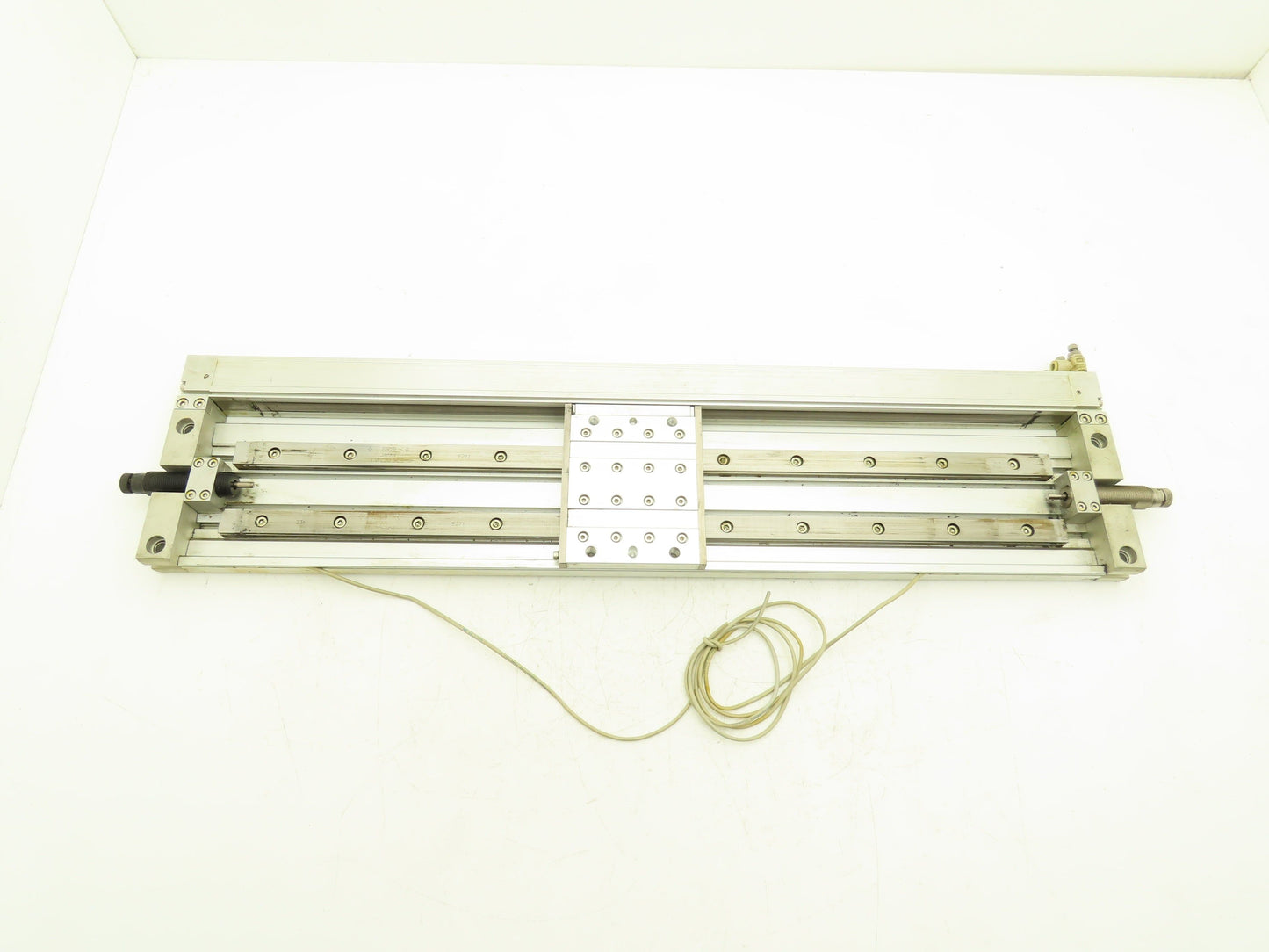 SMC MY2HT25G-550 Pneumatic Rodless Air Cylinder Guide 25mm Bore 550mm Stroke