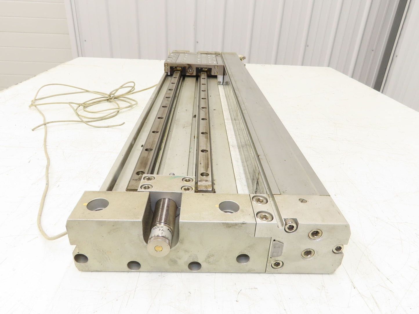 SMC MY2HT40G-600 Pneumatic Rodless Air Cylinder Guide 40mm Bore 600mm Stroke