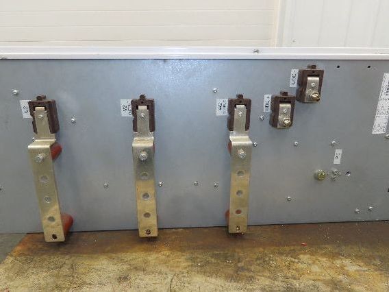 ABB ACS60402106 ACS 600 Variable AC Drive Inverter VFD 200Hp 525-600V 3PH