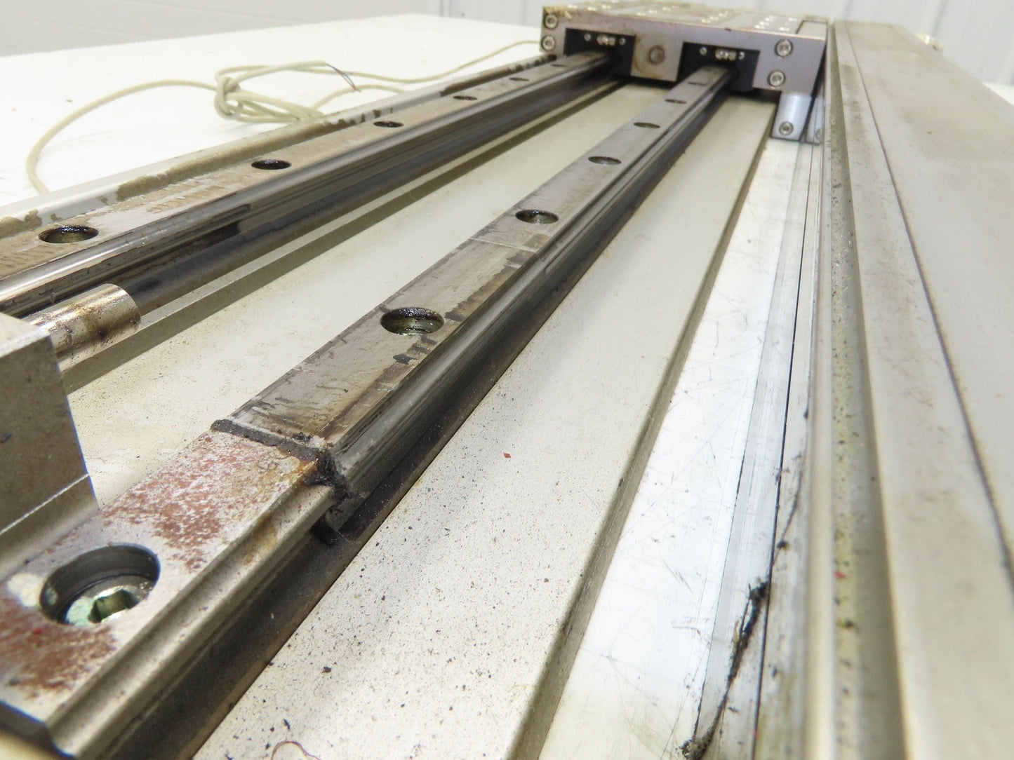 SMC MY2HT40G-450 Pneumatic Rodless Air Cylinder Guide 40mm Bore 450mm Stroke