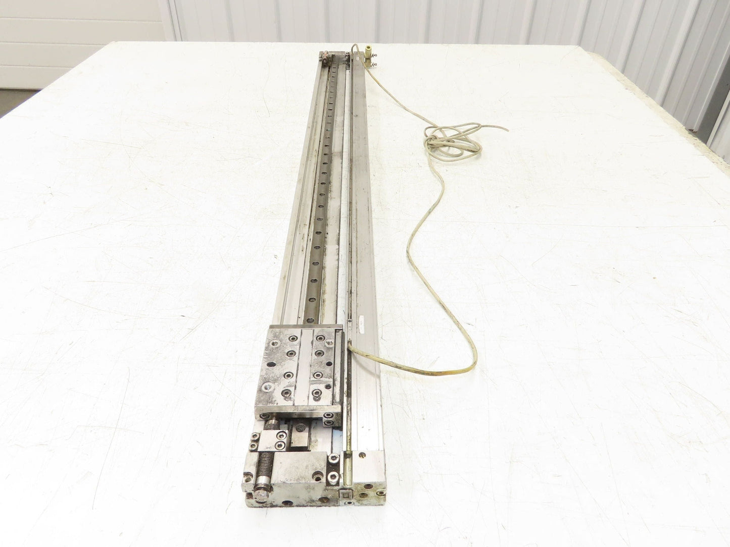 SMC MY2H16G-700 Pneumatic Rodless Air Cylinder Guide 16mm Bore 700mm Stroke