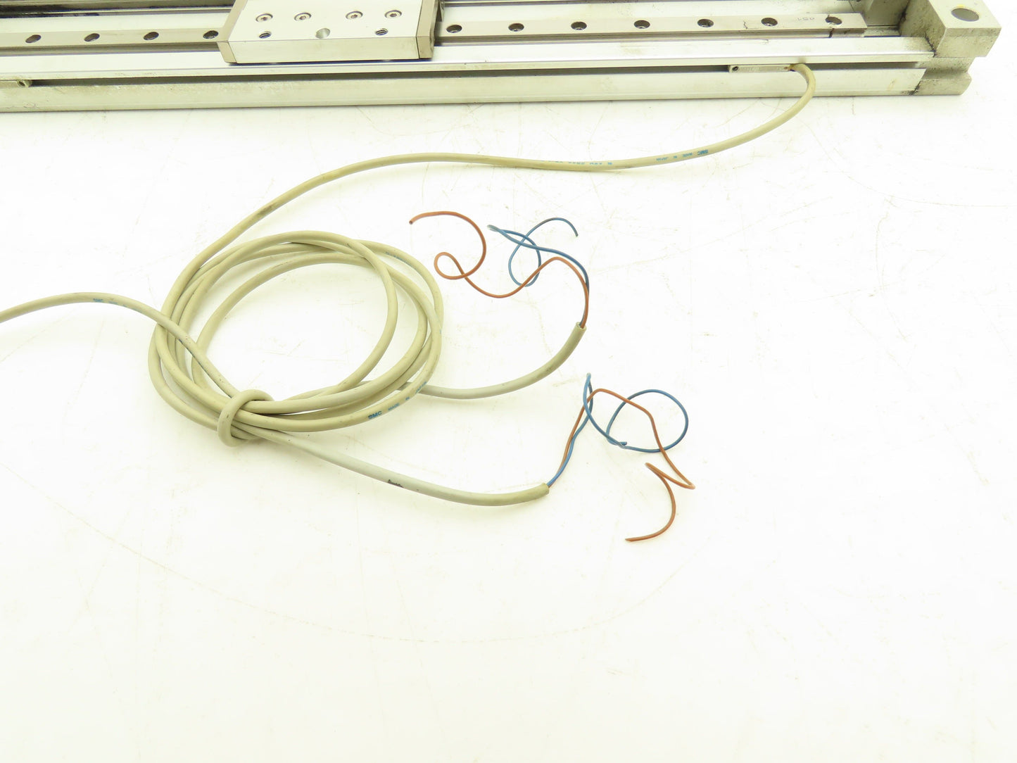 SMC MY2HT16G-300 Pneumatic Rodless Air Cylinder Guide 16mm Bore 300mm Stroke