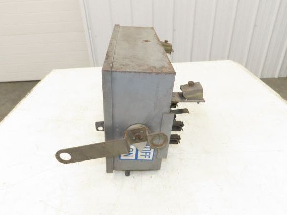 Westinghouse Busway Disconnect Switch Bus Plug 20A 600VAC 3PH 3W