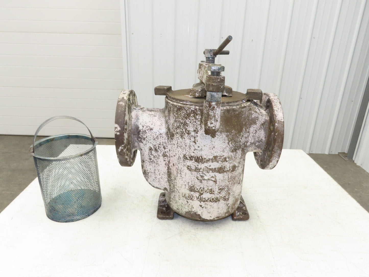 Hayward Model 72 Simplex 4" Inline Basket Strainer Cast Iron 200 PSI Flanged