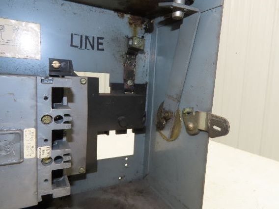 Westinghouse Busway Disconnect Switch Bus Plug 60A 600VAC 3PH 3W