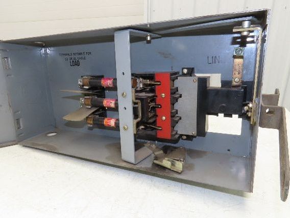 Westinghouse Fusible Busway Disconnect Switch Bus Plug 30A 600VAC 3PH 3W