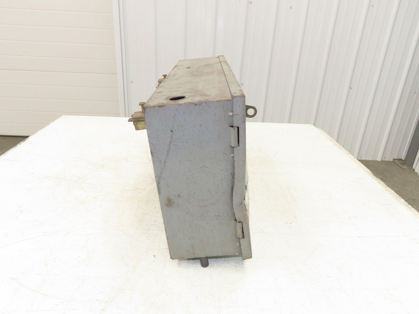 Westinghouse Fusible Busway Disconnect Switch Bus Plug 30A 600VAC 3PH 3W