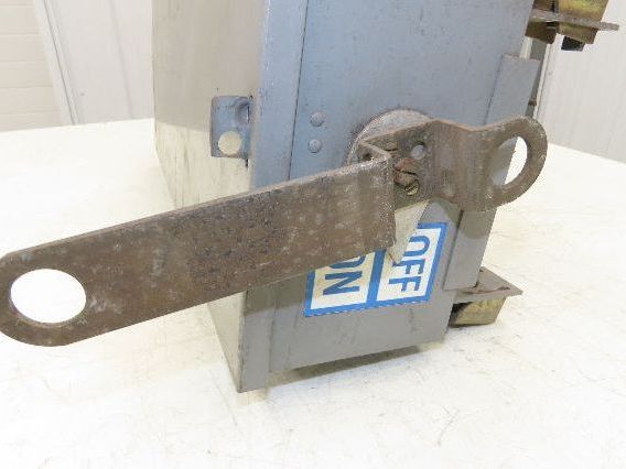 Westinghouse Fusible Busway Disconnect Switch Bus Plug 30A 600VAC 3PH 3W