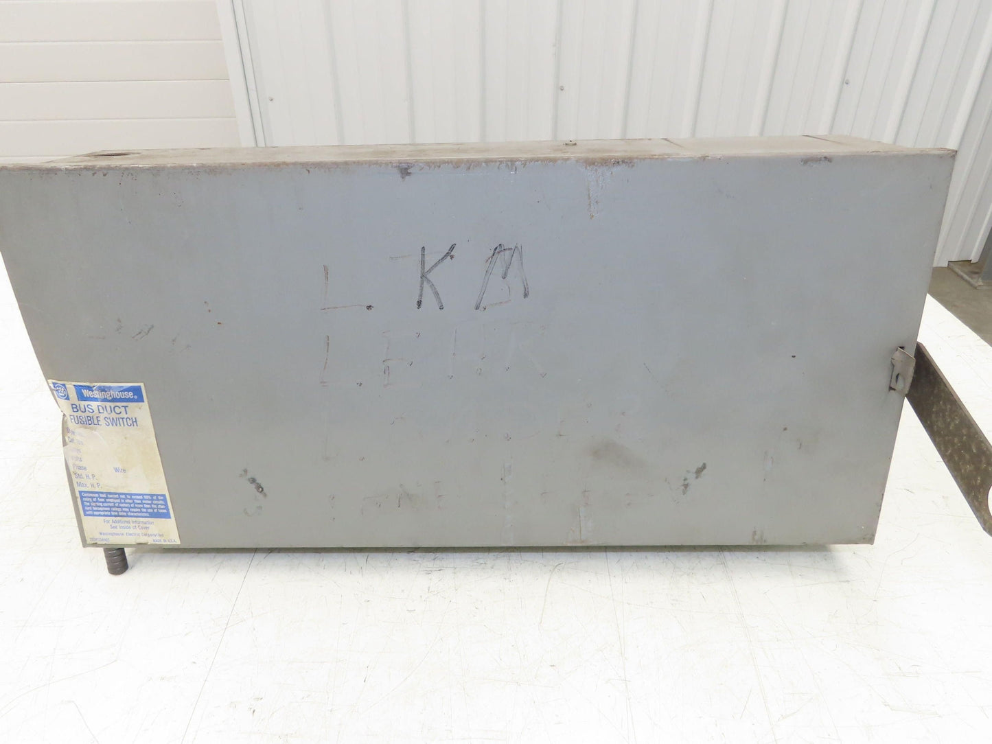 Westinghouse Fusible Busway Disconnect Switch Bus Plug 30A 600VAC 3PH 3W