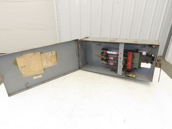 Westinghouse Fusible Busway Disconnect Switch Bus Plug 30A 600VAC 3PH 3W