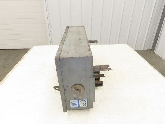 Westinghouse Fusible Busway Disconnect Switch Bus Plug 30A 600VAC 3PH 3W
