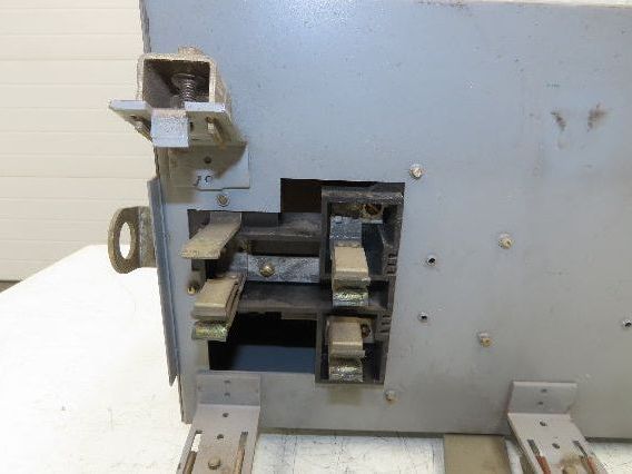 Westinghouse Fusible Busway Disconnect Switch Bus Plug 60A 600VAC 3PH 3W