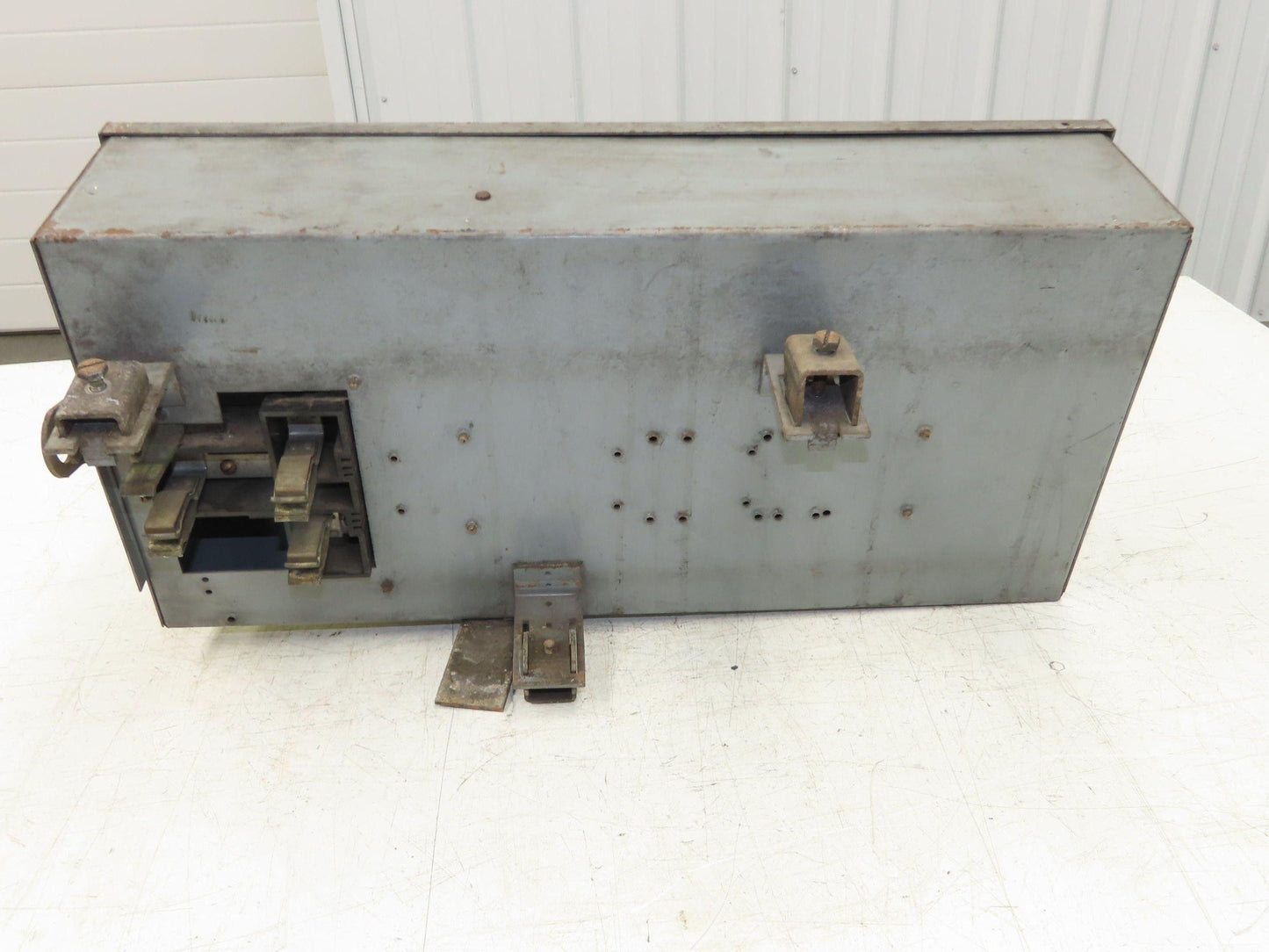 Westinghouse Fusible Busway Disconnect Switch Bus Plug 100A 600VAC 3PH 3W
