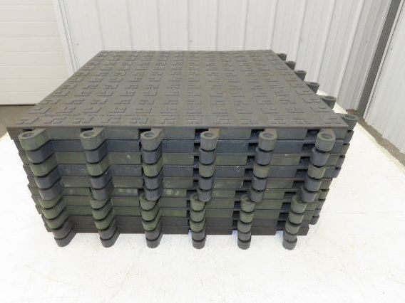 Wearwell H-9389 ErgoDeck Mat - 18 x 18", Solid Tile 7/8" Thick  Lot of 10pcs