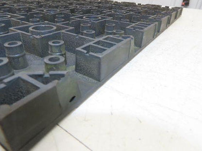 Wearwell H-9389 ErgoDeck Mat - 18 x 18", Solid Tile 7/8" Thick  Lot of 10pcs