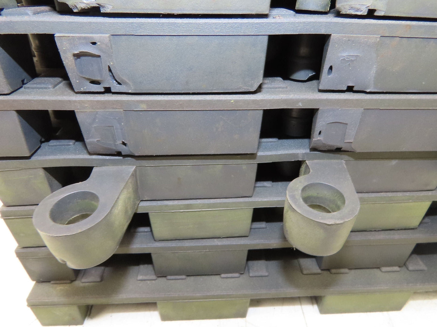 Wearwell H-9389 ErgoDeck Mat - 18 x 18", Solid Tile 7/8" Thick  Lot of 10pcs