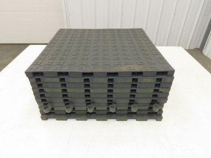 Wearwell H-9389 ErgoDeck Mat - 18 x 18", Solid Tile 7/8" Thick  Lot of 10pcs