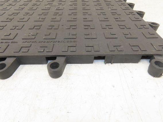 Wearwell H-9389 ErgoDeck Mat - 18 x 18", Solid Tile 7/8" Thick  Lot of 24