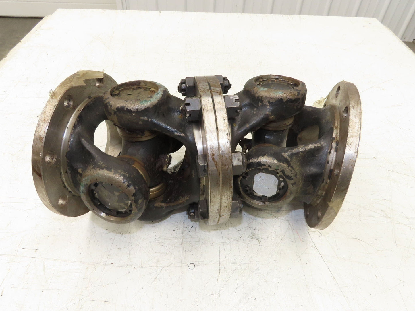 Double Universal U-Joint 180mm OD 70mm ID 155mm Bolt Circle 313mm L Greaseable