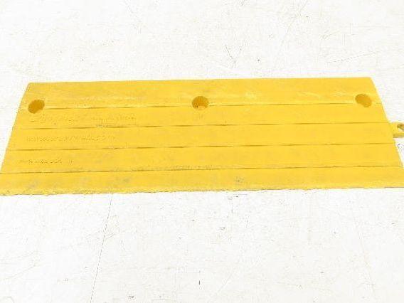 Wearwell H-9391 ErgoDeck Mat - 6 x 18", Ramp Edge 7/8" Thick Lot of 22pcs