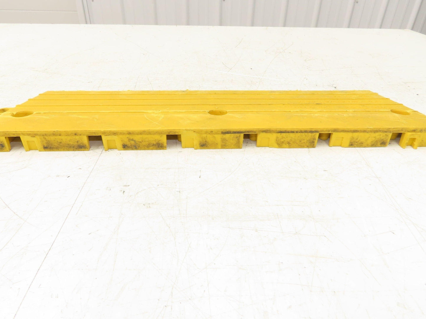 Wearwell H-9391 ErgoDeck Mat - 6 x 18", Ramp Edge 7/8" Thick Lot of 22pcs