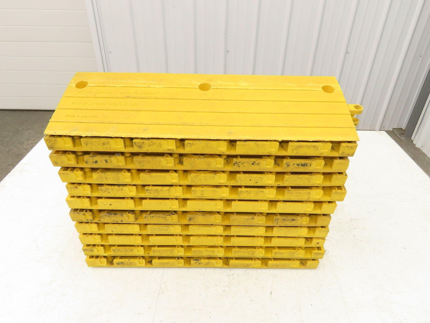 Wearwell H-9391 ErgoDeck Mat - 6 x 18", Ramp Edge 7/8" Thick Lot of 22pcs