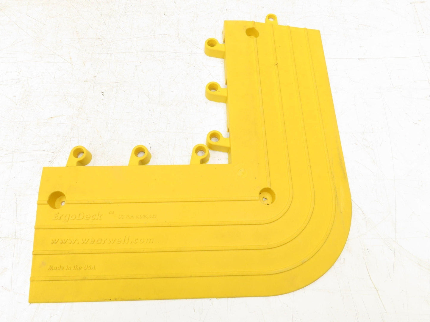 Wearwell H-9392 ErgoDeck Mat - 6 x 15", Ramp Edge Round Outside Corner Lot of 4